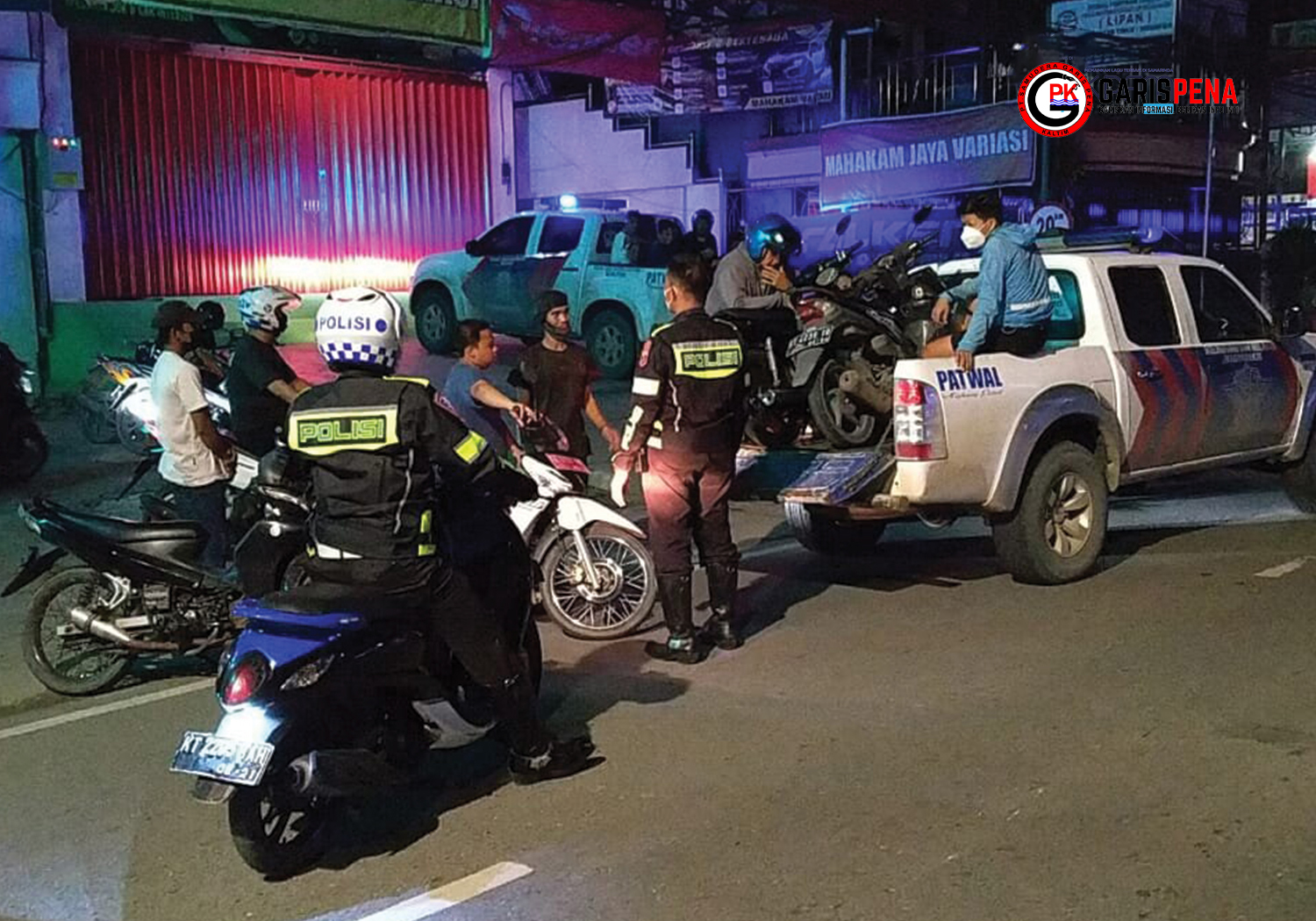 Satuan Lalu Lintas (Satlantas) Polresta Samarinda melakukan penindakan terhadap remaja yang melakukan balapan liar.