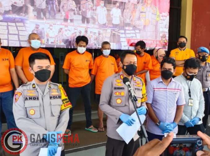 Foto : jumpa pers dan merilis 9, pelaku dihadapan awak media.