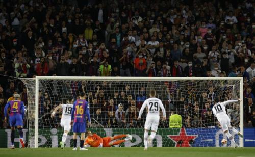 Barcelona dikalahkan Frankfurt 2-3 di leg kedua permpatfinal Liga Eropa