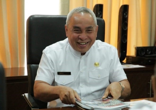 FOTO : Gubernur Kaltim, H Isran Noor