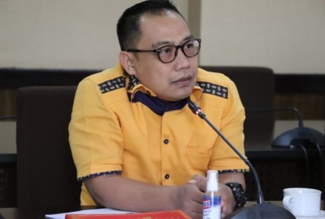 FOTO : Anggota Pansus Jalan Umum dan Khusus Batu Bara dan Kelapa Sawit, DPRD Kaltim Sarkowi V Zahry.