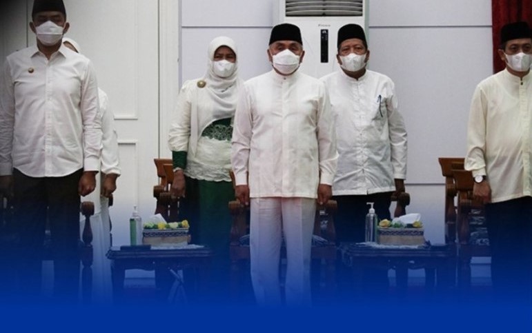 DOAKAN SUKSES: Gubernur Kaltim Isran Noor pada kegiatan Malam Ta’aruf di Gedung Odah Etam, Komplek Kantor Gubernur Kaltim,.