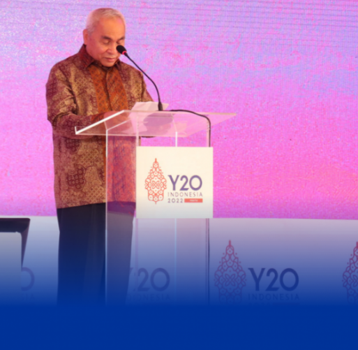 FOTO : Gubernur Kaltim, H Isran Noor