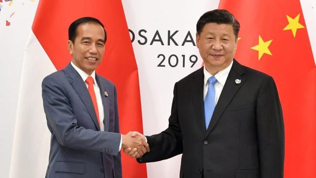 Pertemuan Presiden Jokowi dengan Presiden China Xi Jinping di KTT G20, Osaka, Jepang, pada 2019. (Dok. Kementerian Luar Negeri)