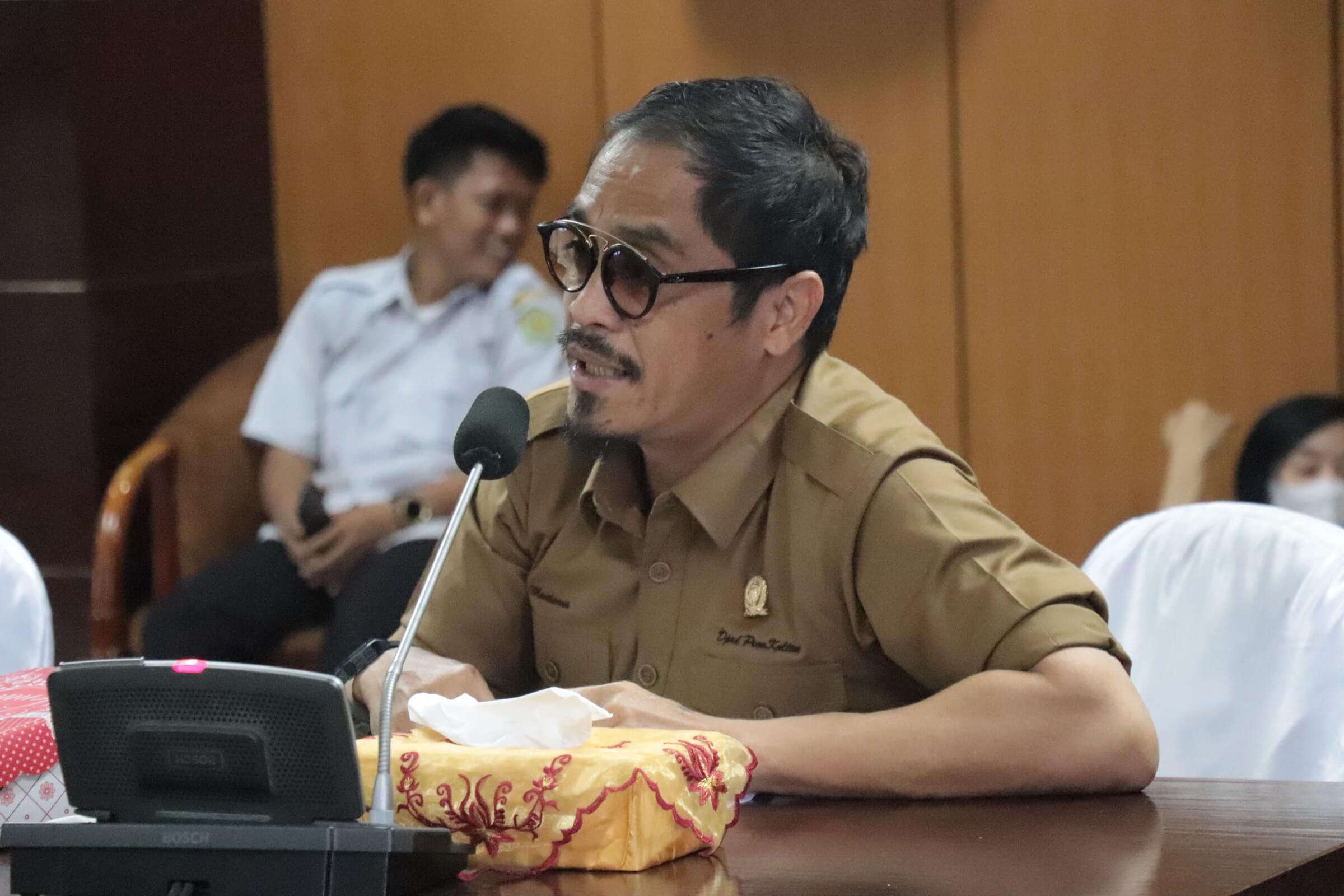 FOTO : Anggota Komisi I DPRD Kaltim Martinus