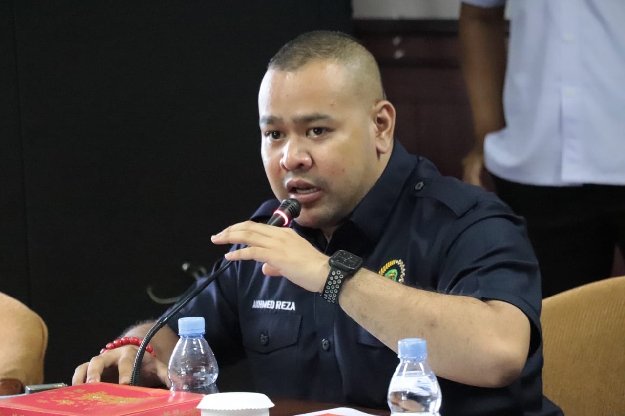 FOTO : Ketua Komisi IV DPRD Kaltim Reza