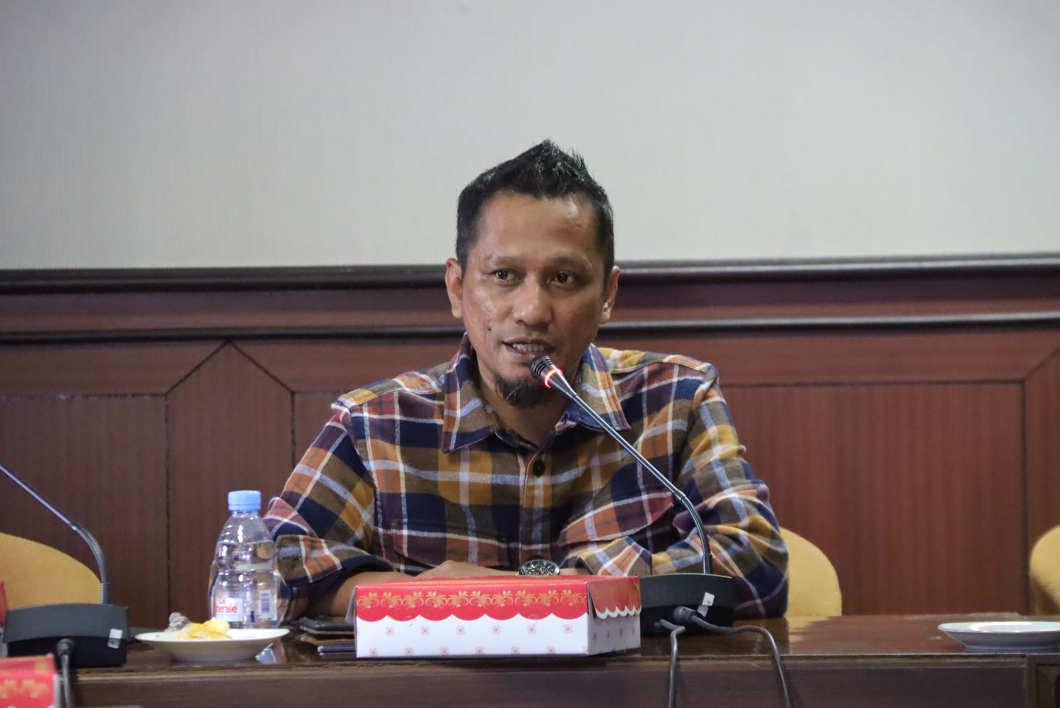 FOTO : Ketua Komisi ll DPRD Kaltim Nidya Listiyono