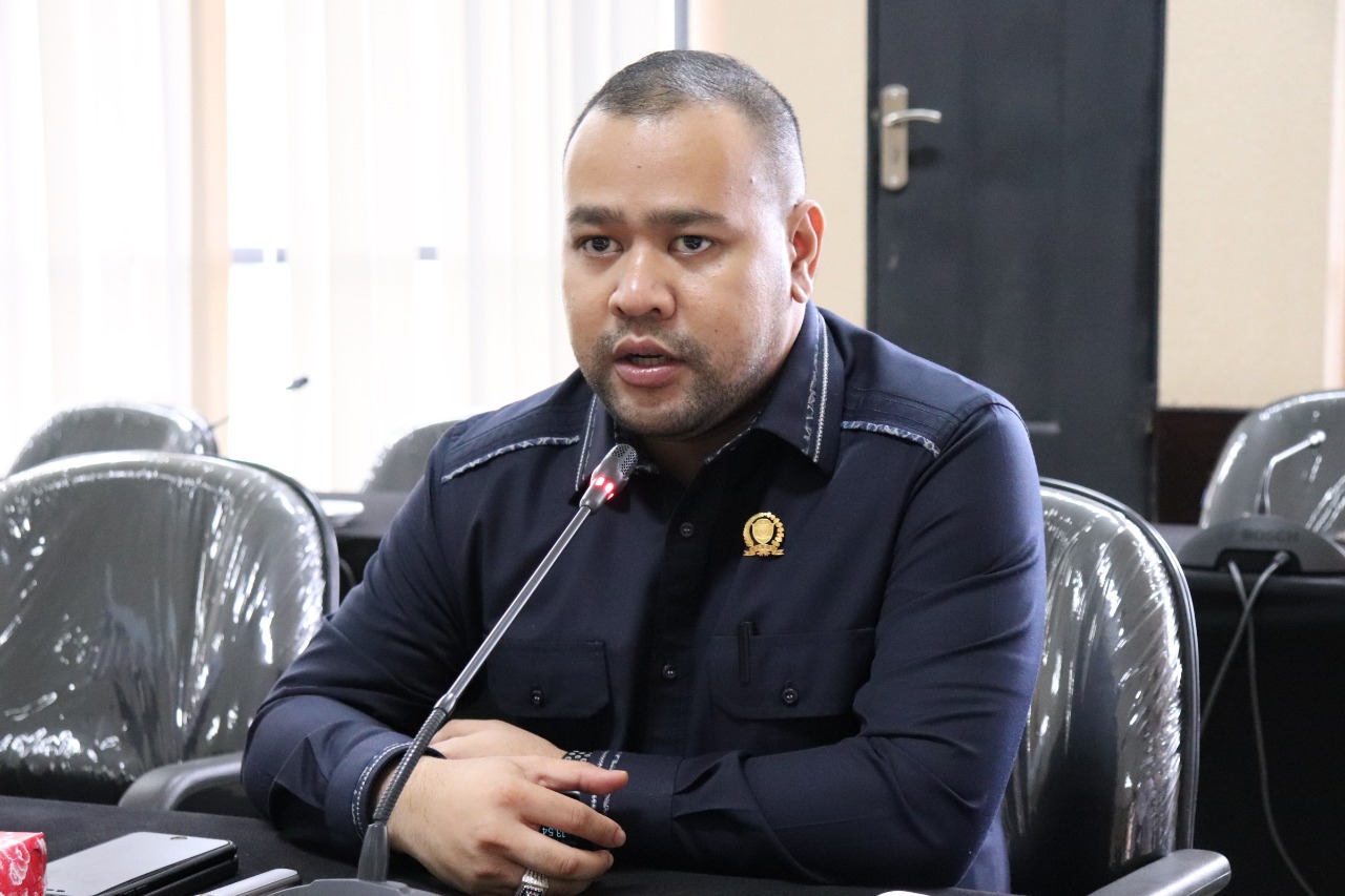 FOTO : Ketua Komisi IV DPRD Kaltim Akhmed Reza Fachlevi