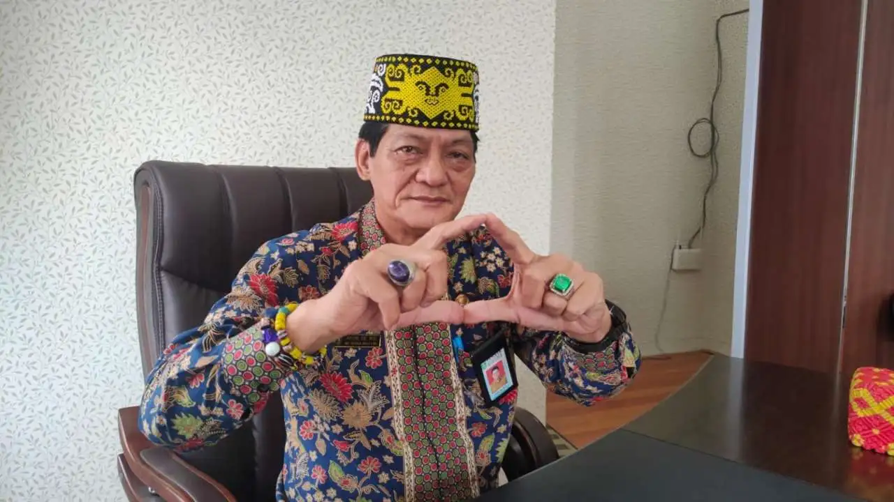 FOTO : Kepala Dinas Perpustakaan dan Arsip Kutai Timur, Dr Ayub