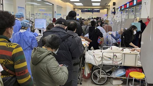 FOTO : China bantah tuduhan WHO memanipulasi angka Covid-19 di negara itu. (REUTERS/STAFF)