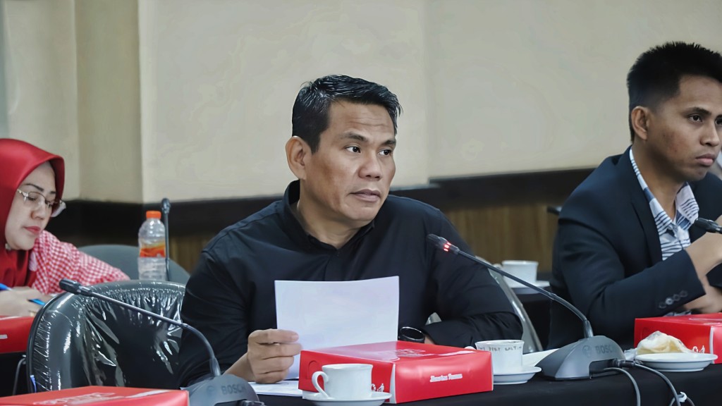 FOTO : Wakil Ketua Tim Renja DPRD Kaltim, Rusman Ya'qub