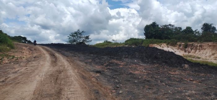 TAMBANG ILEGAL: Aktivitas tambang ilegal yang kembali berjalan di kawasan Desa Muang, Kelurahan Lempake