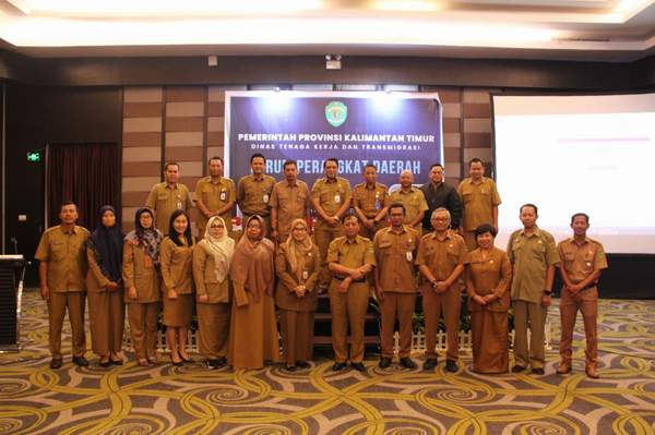 SINERGI: Untuk menciptakan tenaga pekerja yang kompeten dan bersertifikasi maka diperlukan kerjasama dan kolabaorasi semua pihak, seperti yang dilakukan Disnakertrans Kaltim.