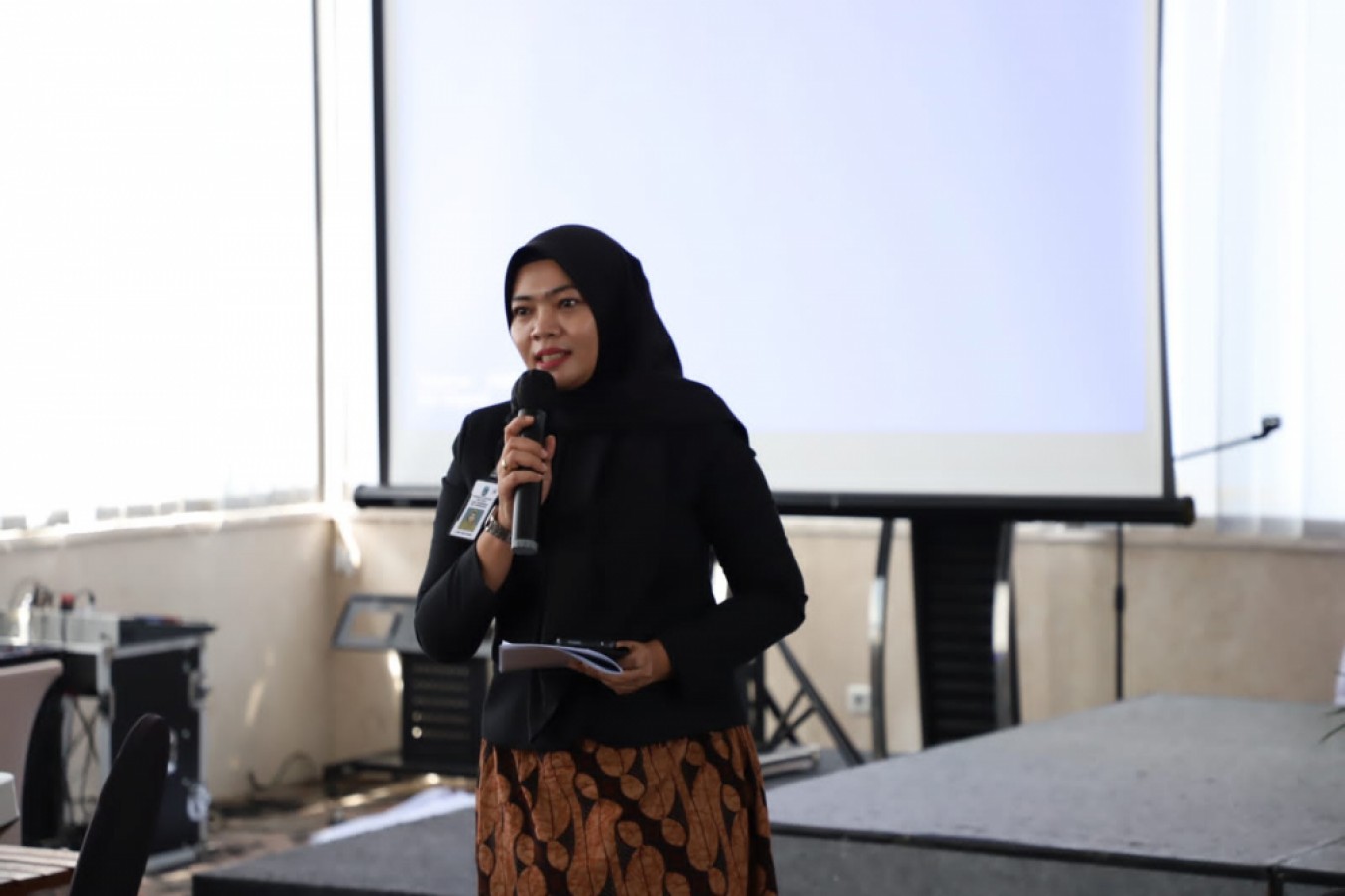 FOTO : Lenny Martarina, Sub Koordinator Sub Subtansi Media Publik Diskominfo Provinsi Jawa Timur (Jatim).