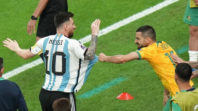 Lionel Messi akan kembali bertemu timnas Australia seperti laga babak 16 besar Piala Dunia 2022. (AP/Alessandra Tarantino)