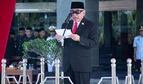 FOTO : Gubernur Kaltim, H Isran Noor.