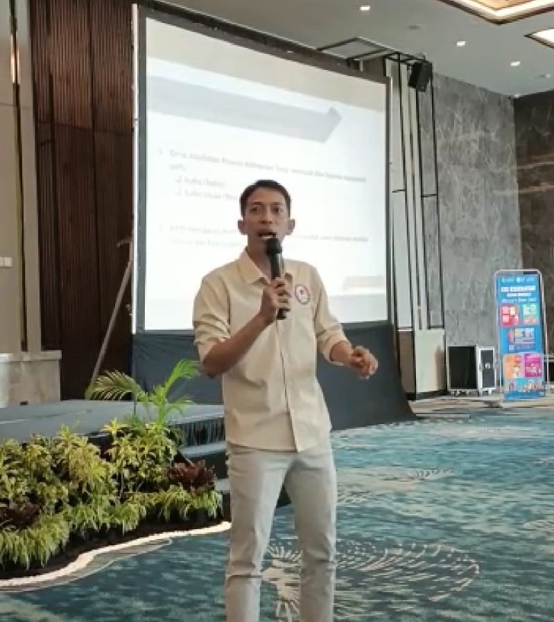 FOTO : Ketua KPID Kaltim, Irwansyah.