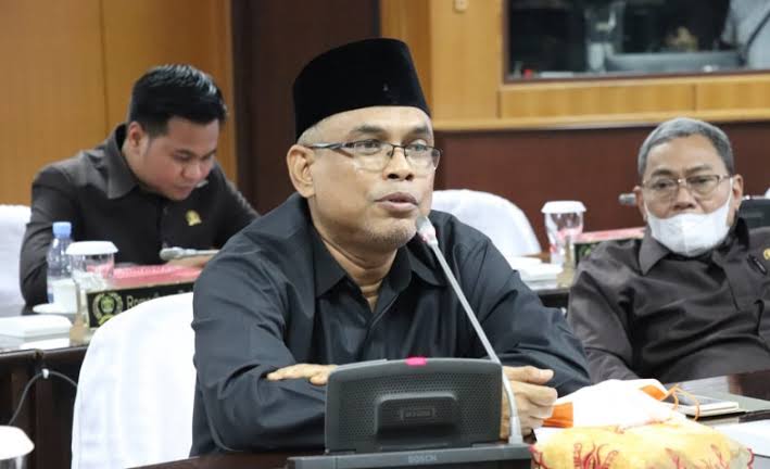 FOTO : Ketua Fraksi PKS DPRD Kaltim, Ali Hamdi.