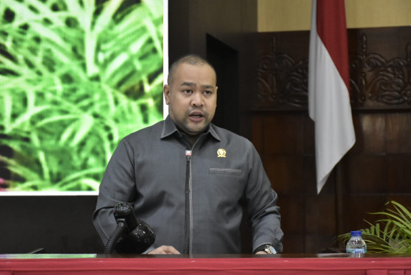 FOTO : Ketua Komisi IV DPRD Kaltim, Akhmed Reza Fachlevi.