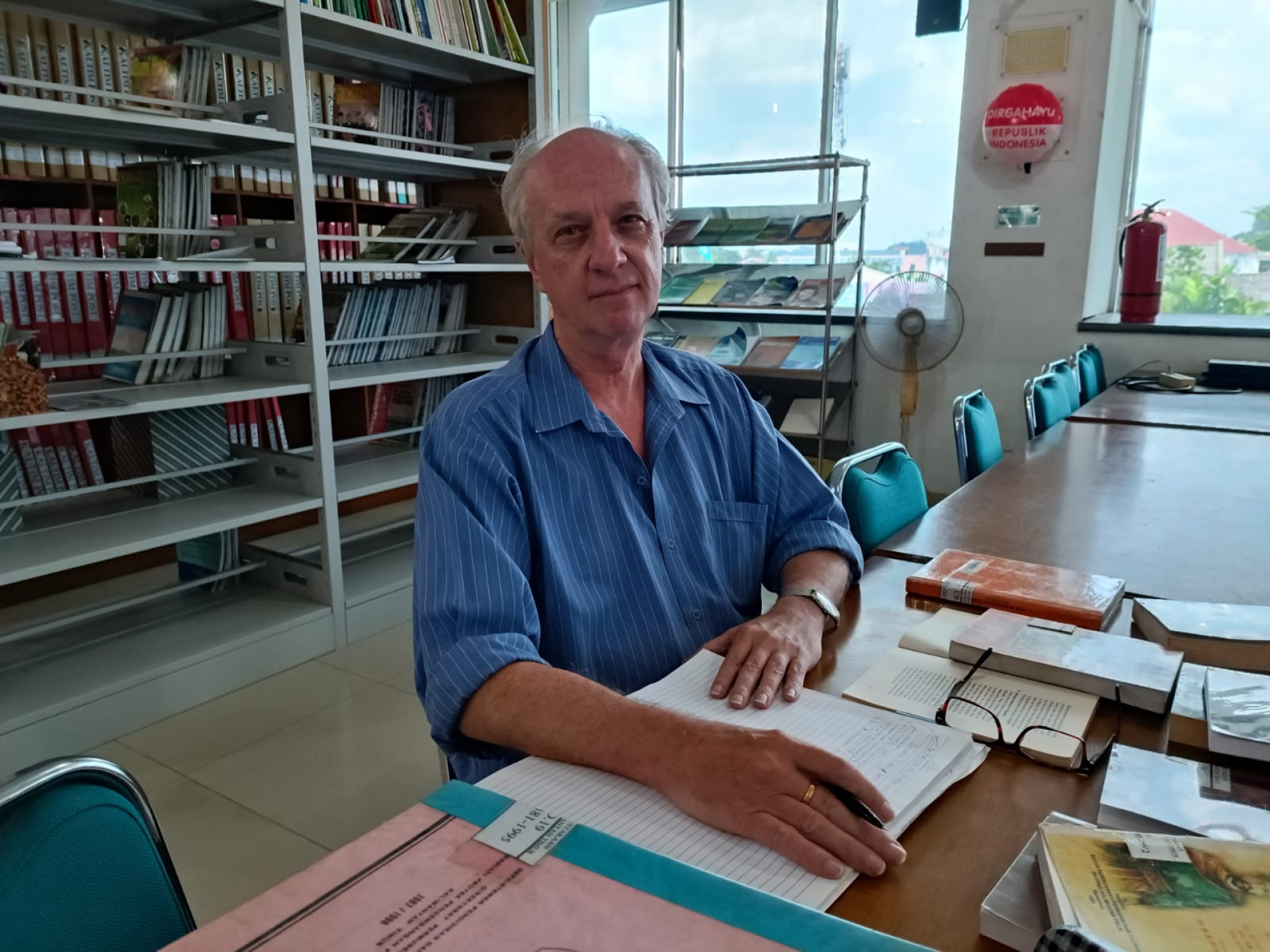 Michael Hopes, Pemustaka Setia DPK Kaltim