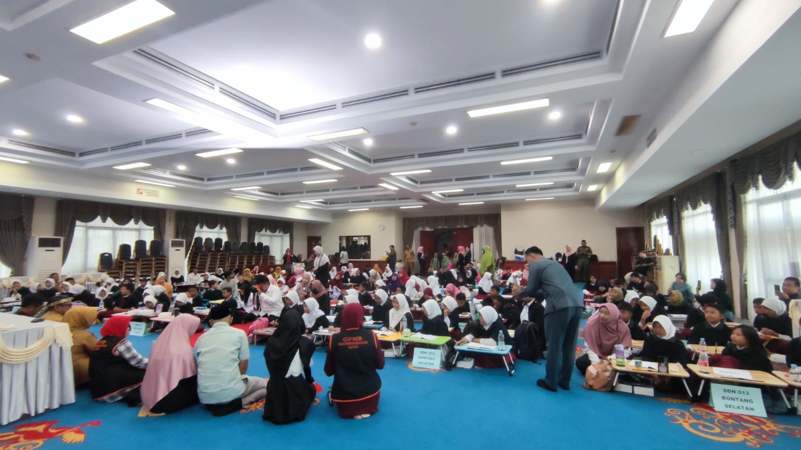 ANIMO TINGGI: Seratusan pelajar SD di Bontang ambil bagian dalam KKPK yang merupakan rangkaian dari Tour Library 2023 garapan DPK Kaltim