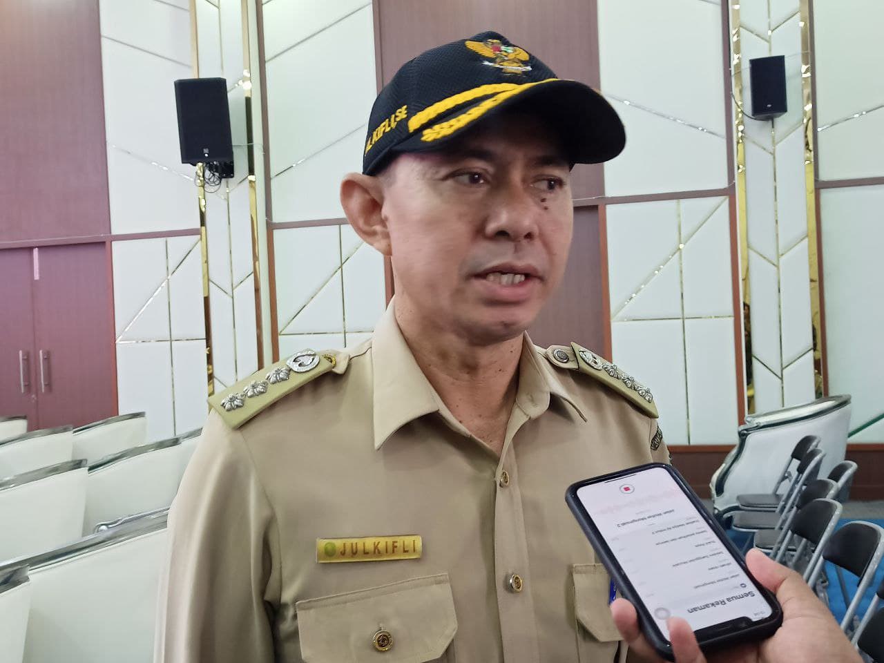 Foto: Zulkifli, Camat Kota Bangun Darat