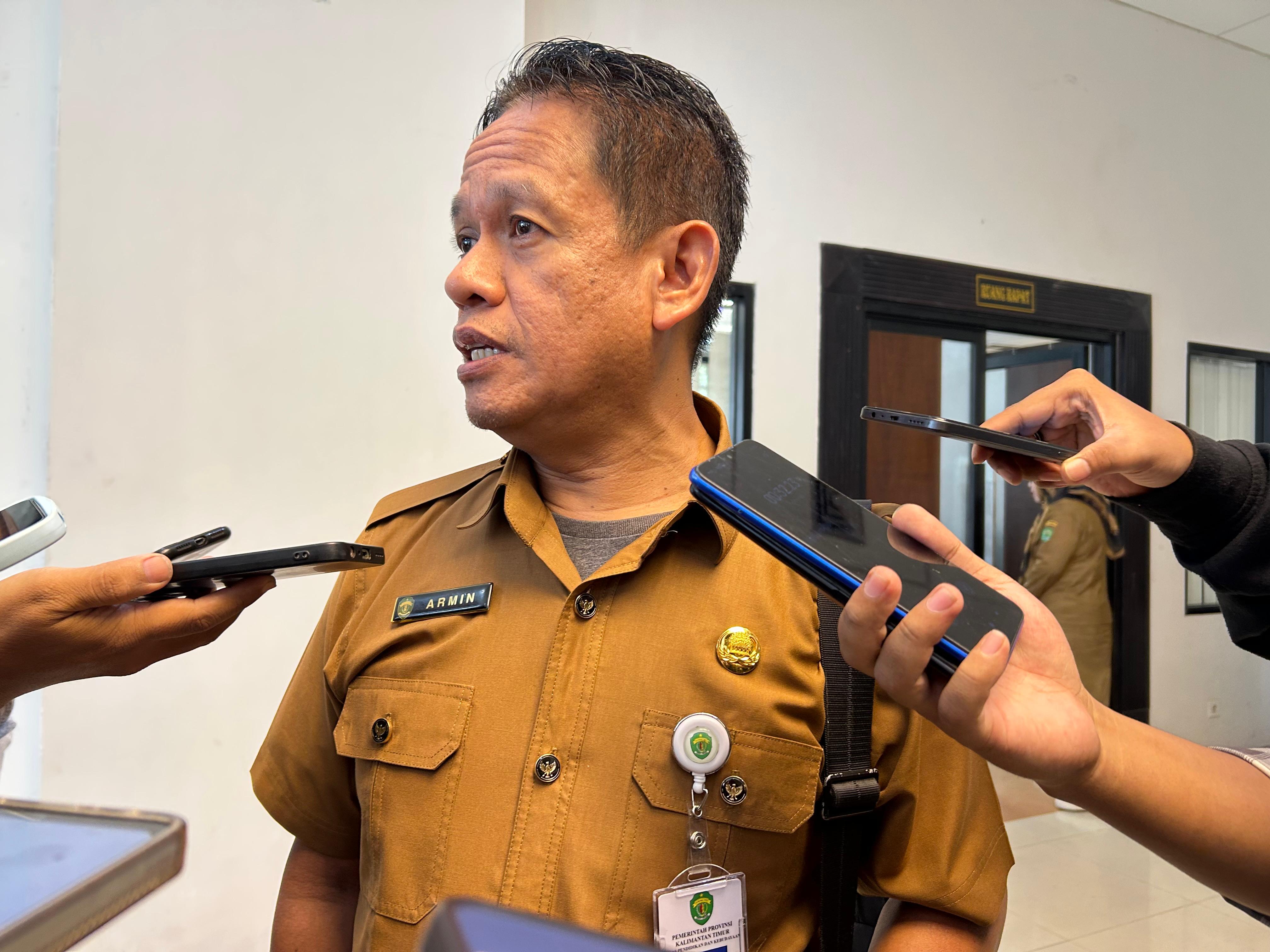 Plt Kepala Disdikbud Kaltim, Armin