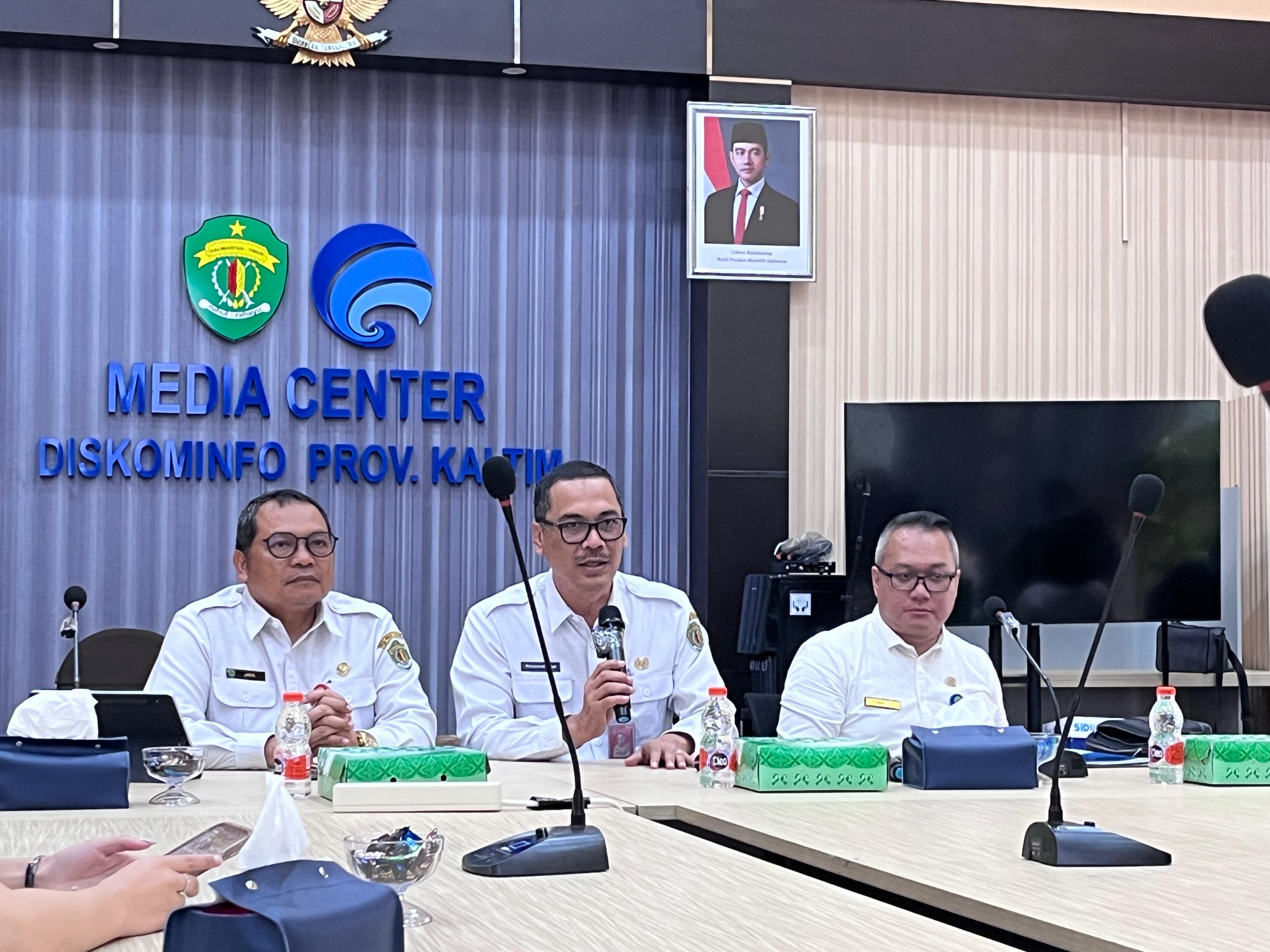 Dinas Komunikasi dan Informatika (Diskominfo) Provinsi Kalimantan Timur saat menggelar agenda  jumpa pers, Rabu (18/6/2025), di Aula Warung Informasi Etam Kaltim (WIEK).