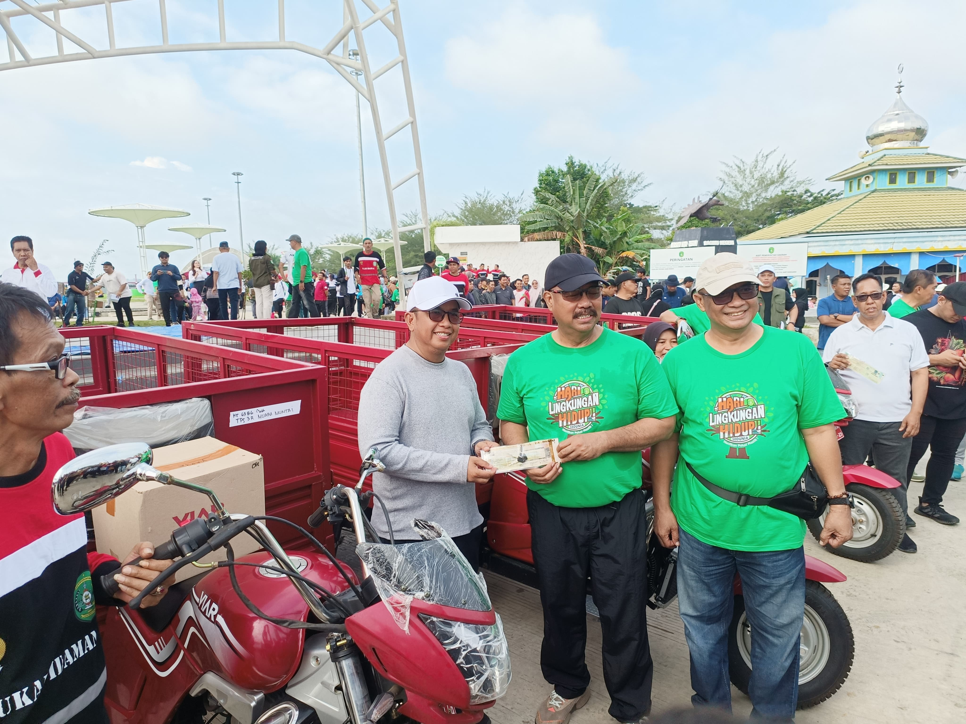 Penyerahan Kendaraann VR