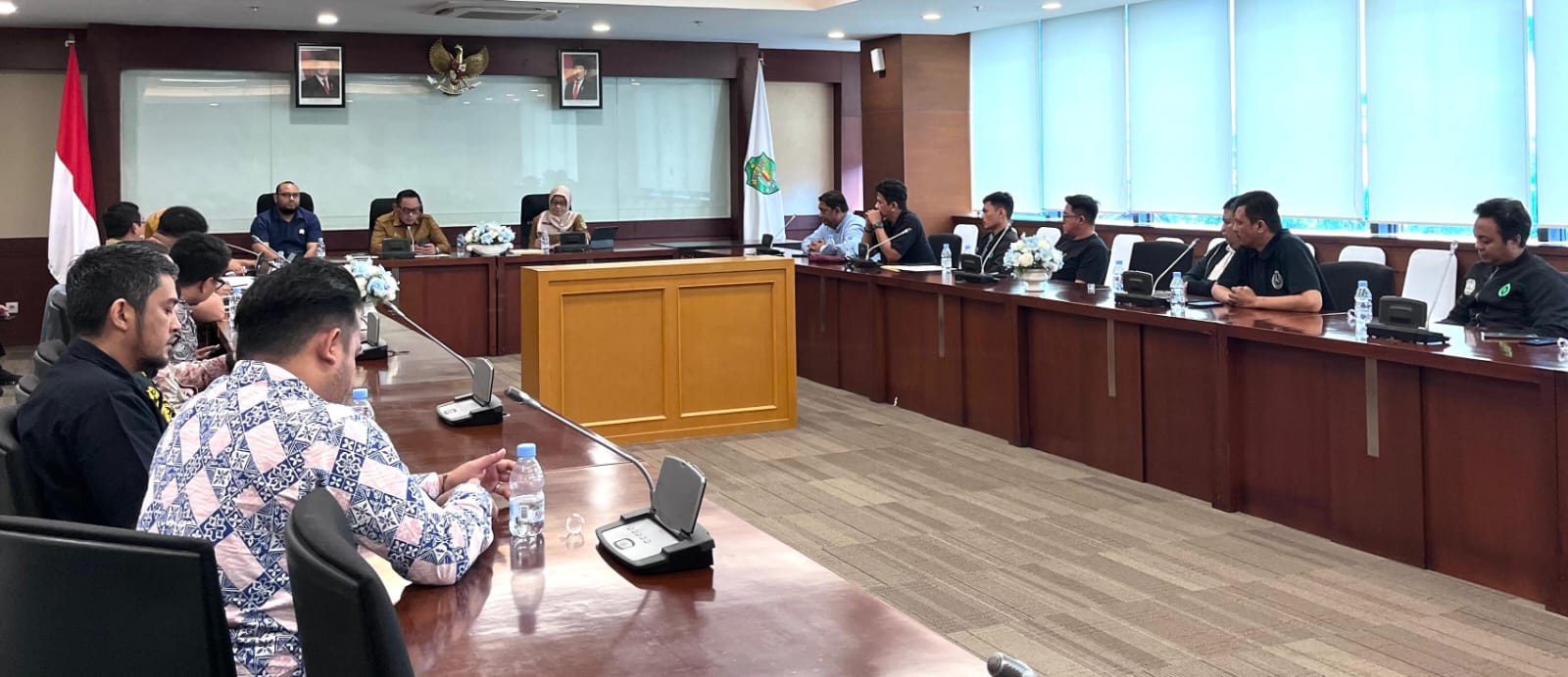 Suasana rapat dengan aplikator ojol