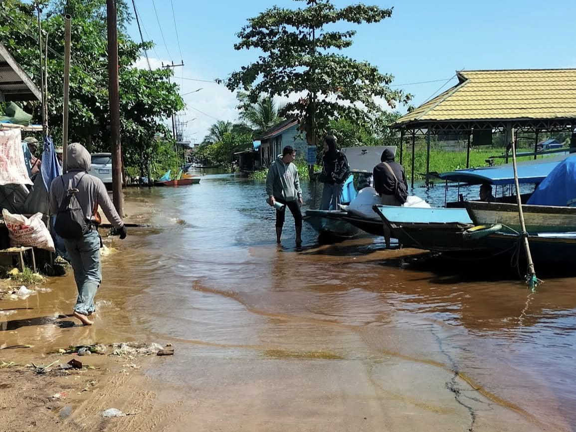 ilustrasi banjir di Muara Kaman