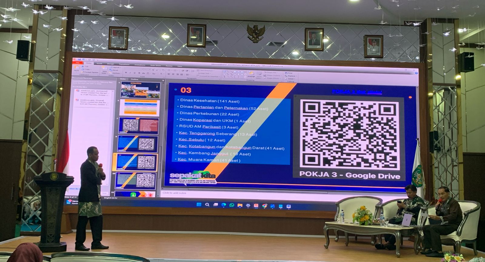 Rapat koordinasi percepatan sertifikasi aset Pemkab Kukar di Pendopo Wakil Bupati, Tenggarong. (garispena)