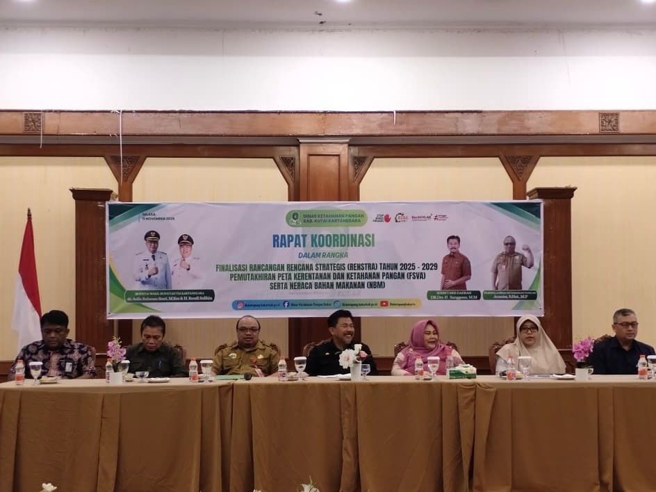 Rapat koordinasi penyelamatan pangan di Hotel Grand Elty Singgasana Tenggarong. (garispena)